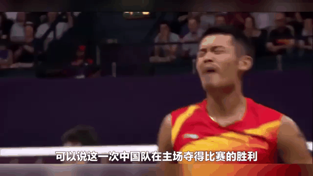 林丹在东京的比赛中夺冠