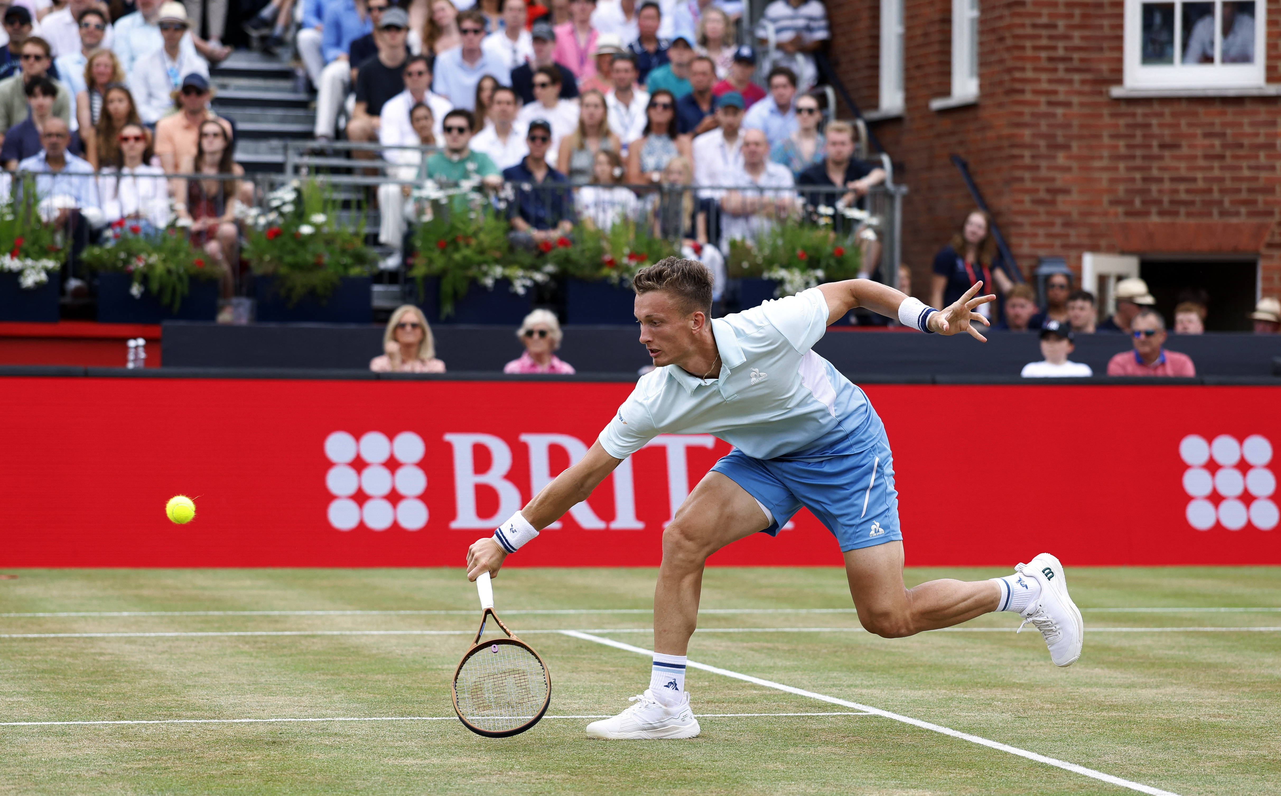 英国网球队爆冷意大利网球队,阿尔卡拉斯关键制胜的简单介绍 英国网球队爆冷意大利网球队,阿尔卡拉斯关键制胜的简单介绍